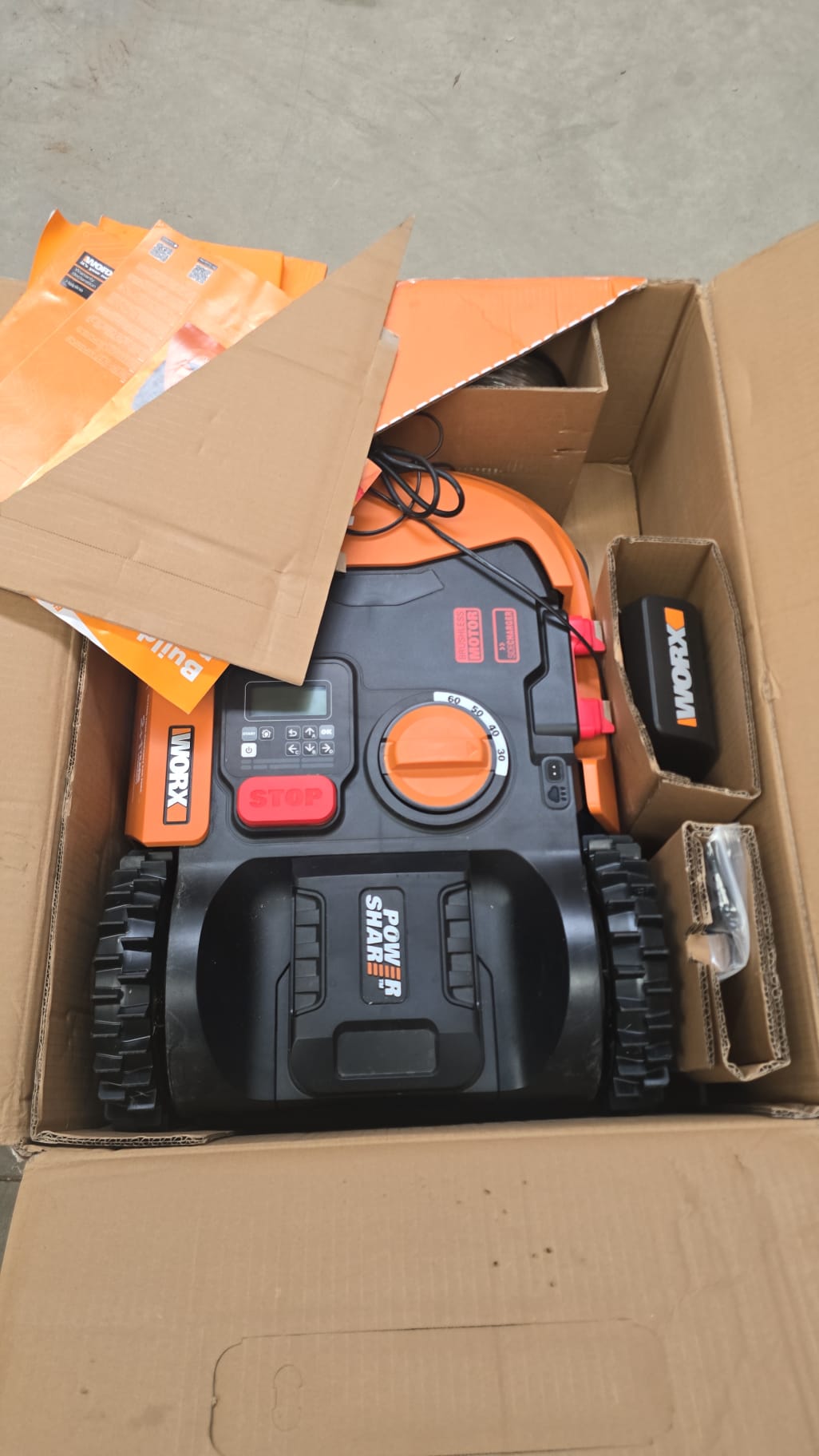 WORX WR155E - Robot Cortacésped Landroid L 2000 WiFi